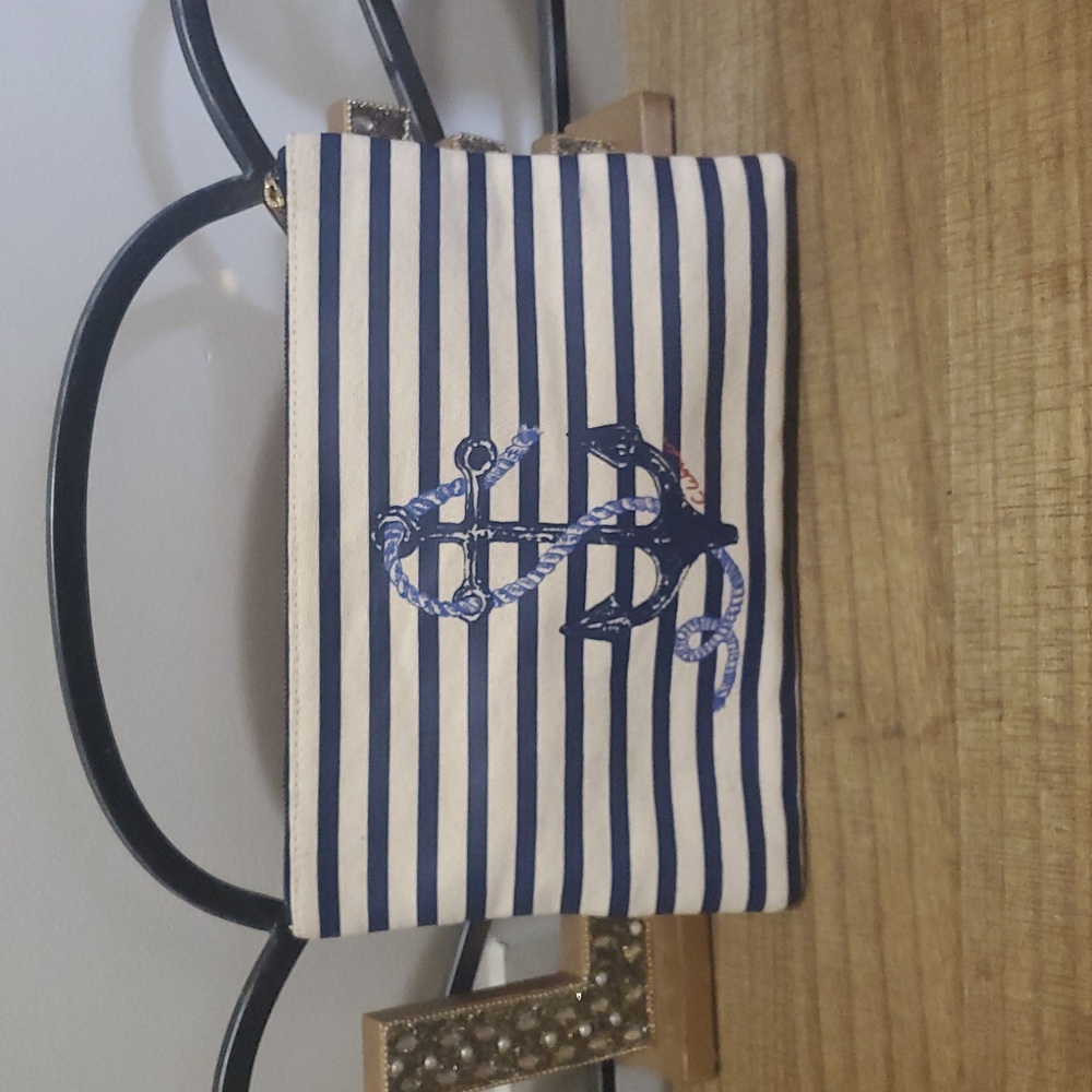 C Wonder Womens Nautical‎ Striped Anchor Clutch